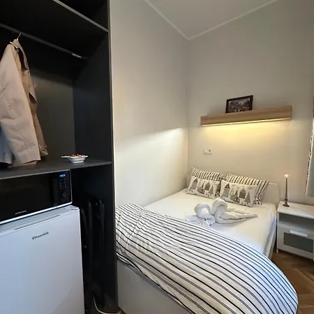 Διαμέρισμα Elegant Central Studio Metro ,Tram At Your Door