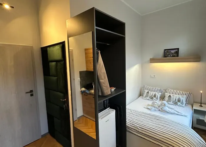 Center Close To Newyork Cafe Apartament *
