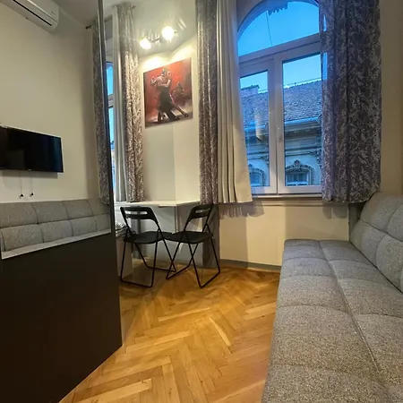 Saffron Apartments#2 Downtown Budapest